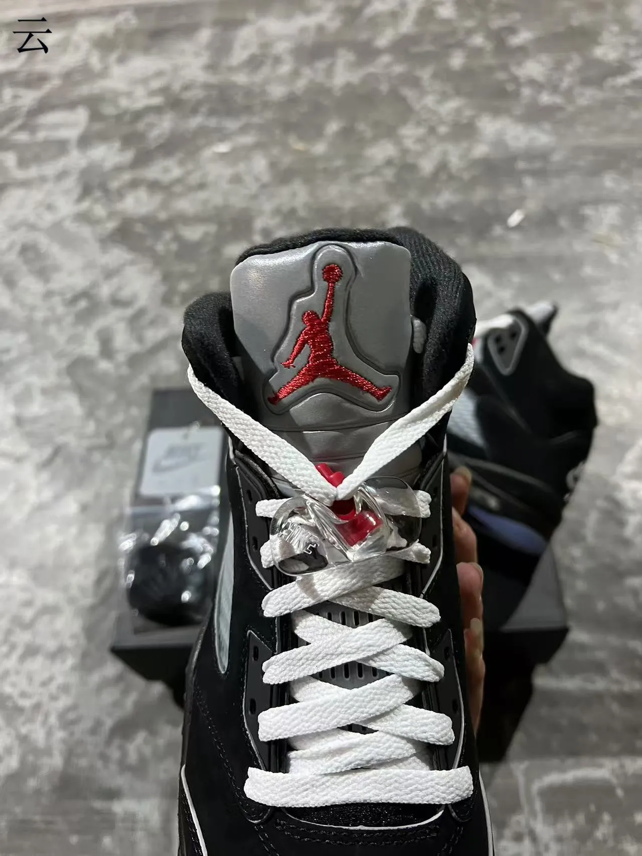 Air Jordan 5 Black Silver Icy Blue Basketball Shoes 4