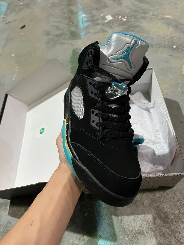 Tênis de basquete Air Jordan 5 preto amarelo turquesa 2