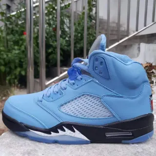 Air Jordan 5 Sky Blue Tênis de Basquete