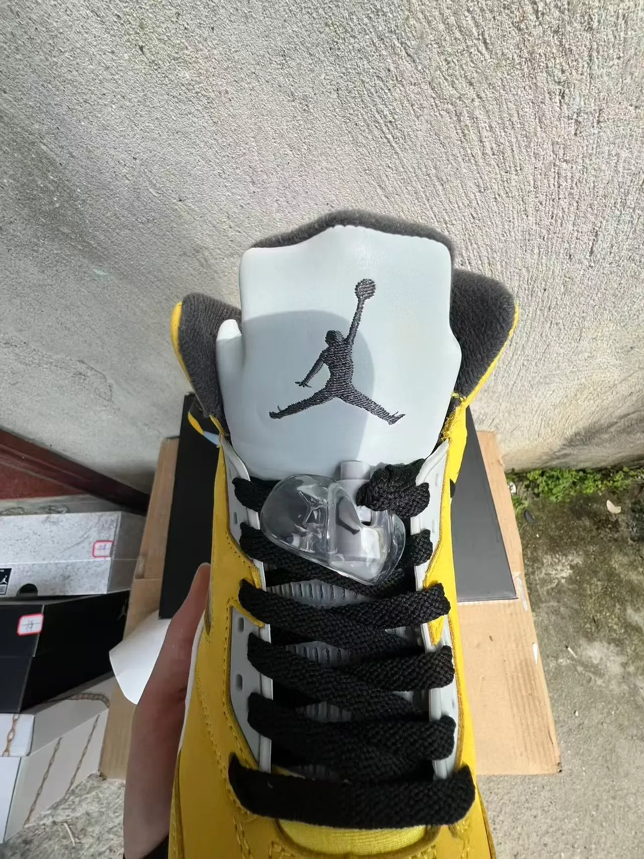 Air Jordan 5 Jaune Noir Blanc Chaussures de Basketball 4