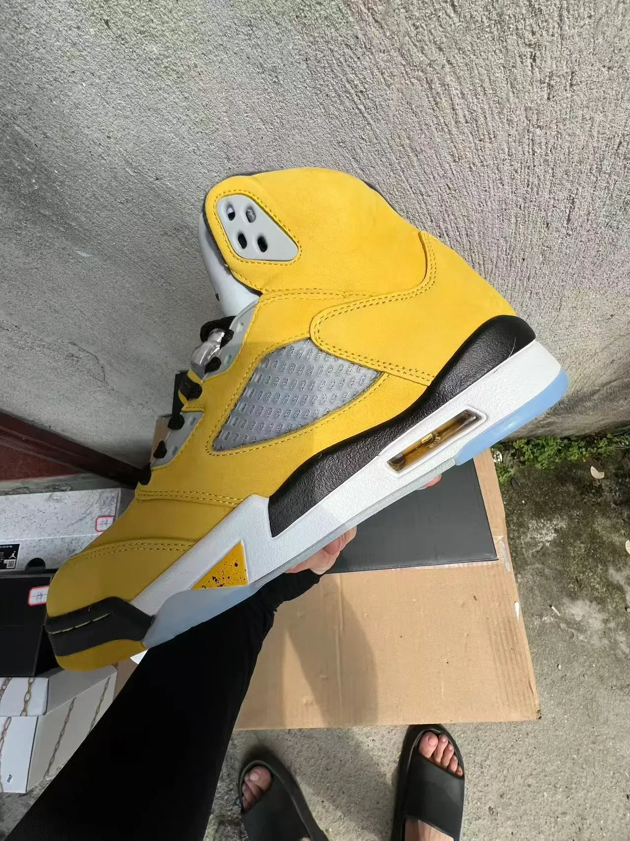 Air Jordan 5 Jaune Noir Blanc Chaussures de Basketball 5