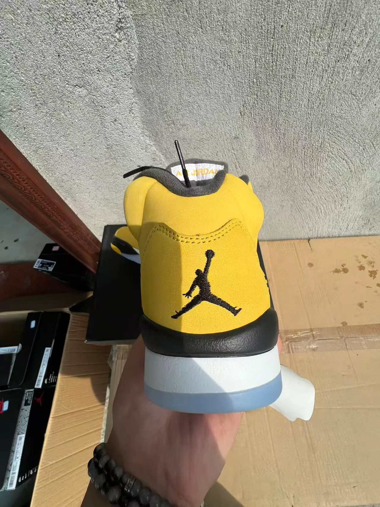 Air Jordan 5 Yellow Black White Basketball Shoes 8