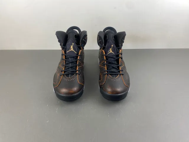Chaussures de basketball Air Jordan 6 effet vieilli noir et marron patine 11