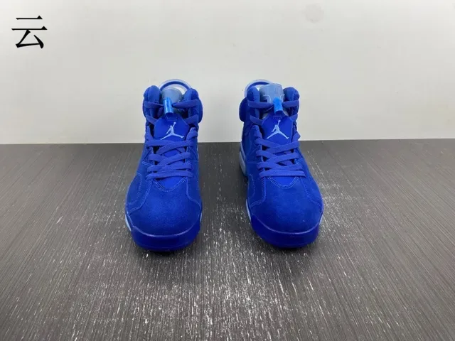 Air Jordan 6 Chaussures de Basketball Bleu Royal et Bleu Clair 12