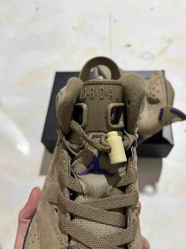 Air Jordan 6 Tan Beige Black Purple Tênis de Basquete 4