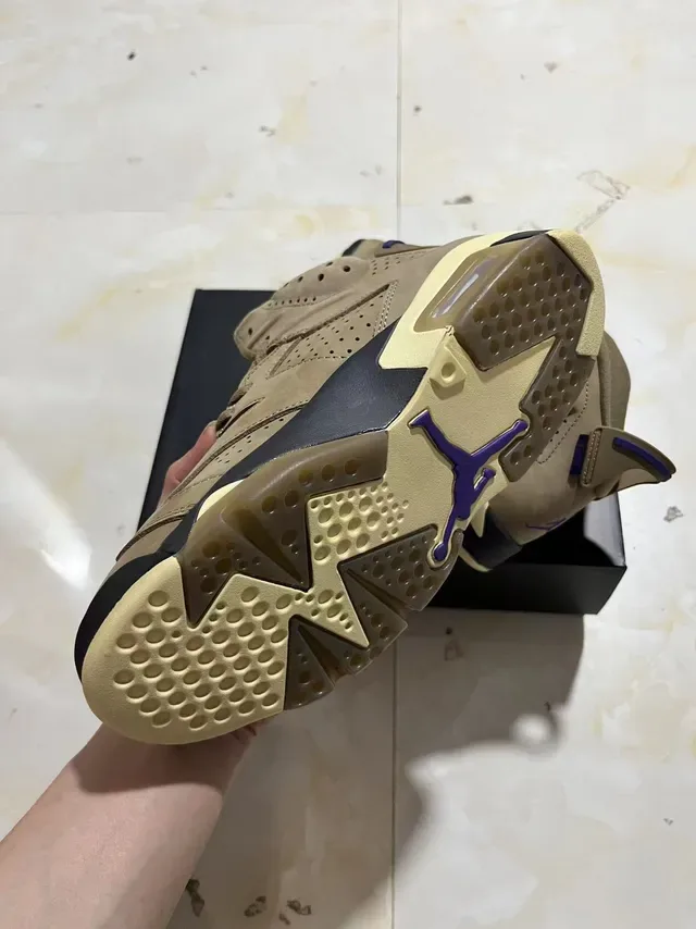 Air Jordan 6 Tan Beige Black Purple Tênis de Basquete 6