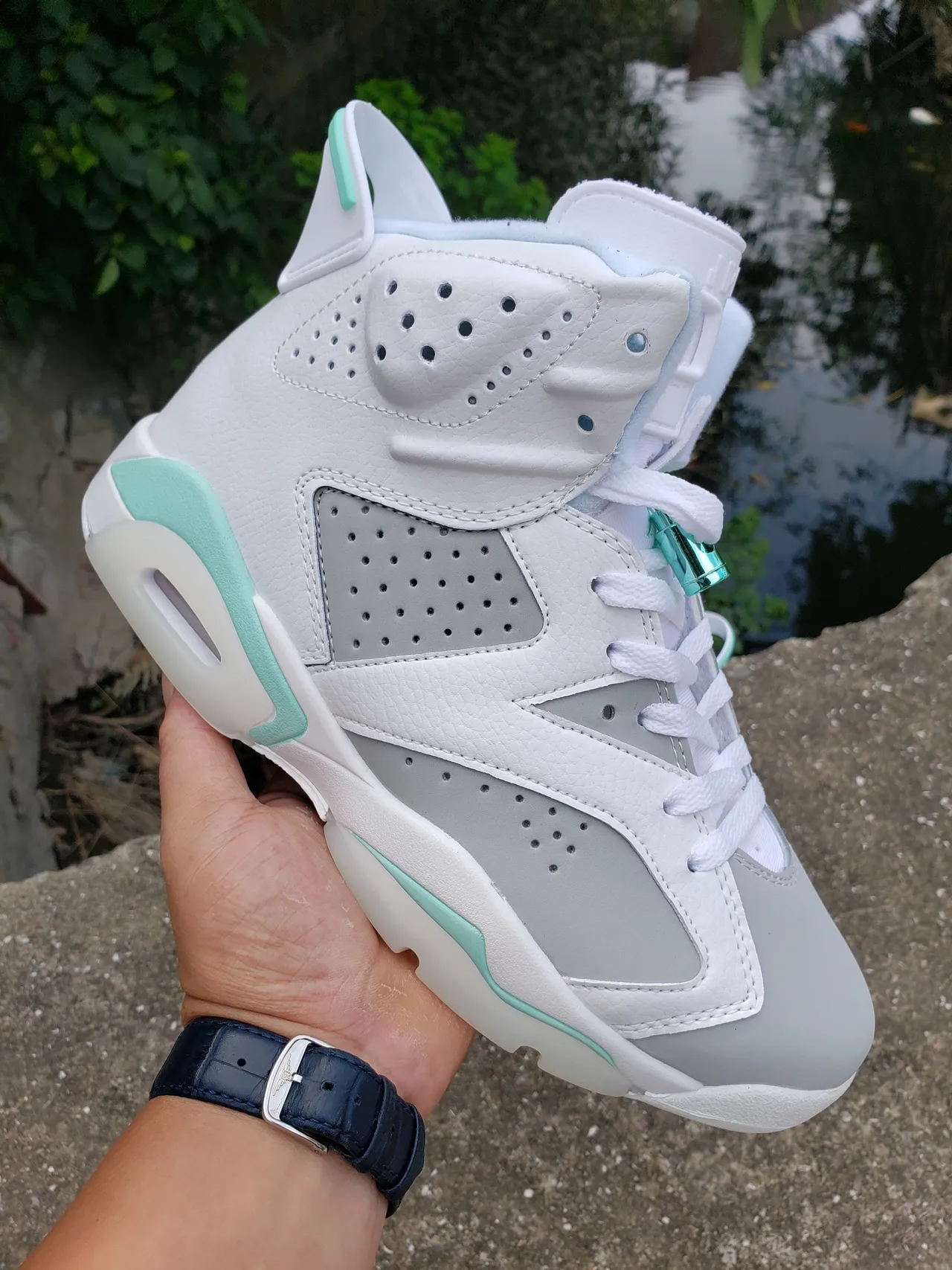 Air Jordan 6 White Gray Mint Green Basketball Shoes 2