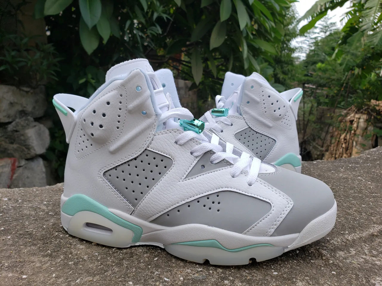 Air Jordan 6 White Gray Mint Green Basketball Shoes 3