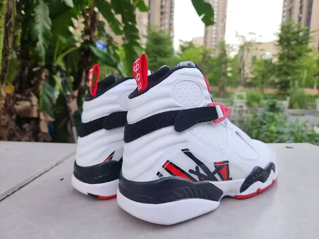 Air Jordan 8 White Black Red Basketball Shoes 5