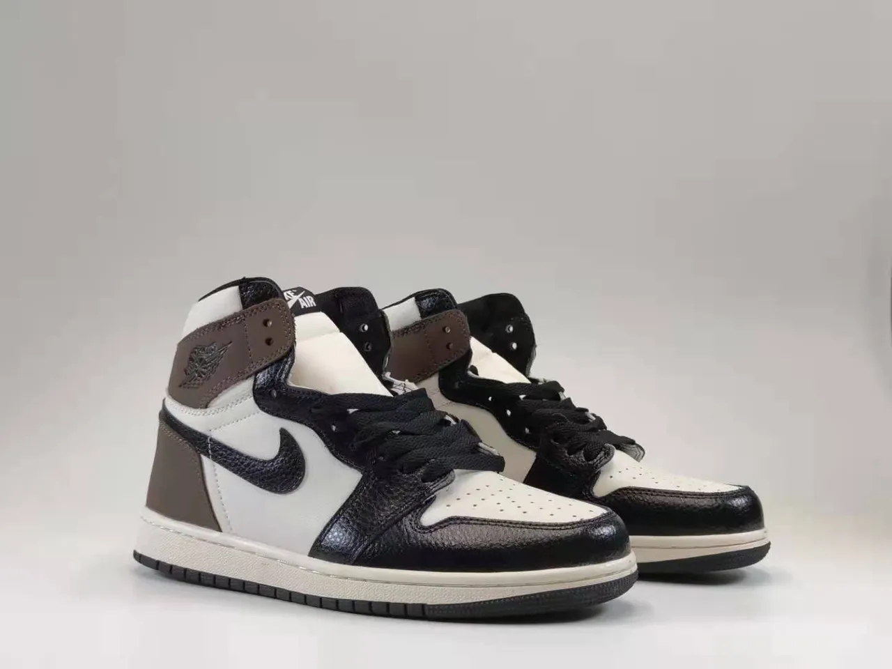 Air Jordan Black Brown High-Top Leather-and-Mesh Upper Basketball Shoes 5