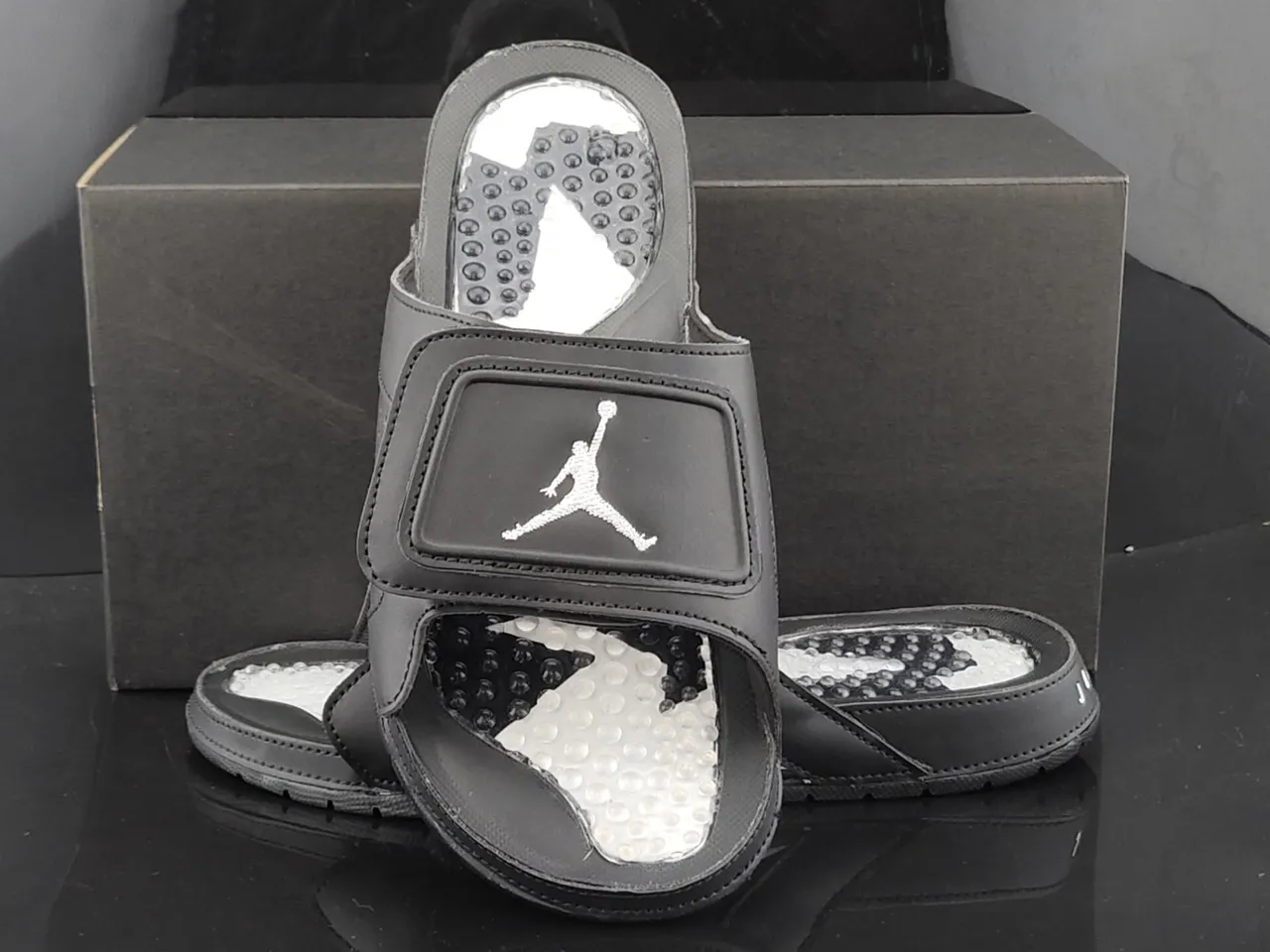 Air Jordan Black White Synthetic Upper Jumpman Logo Slippers 3