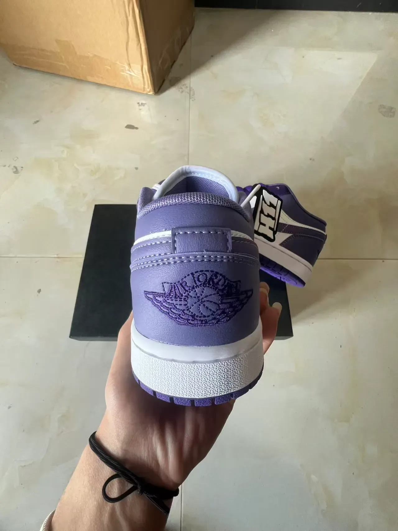 Air Jordan Tênis de Basquete Low-Top de Couro Roxo e Branco 8
