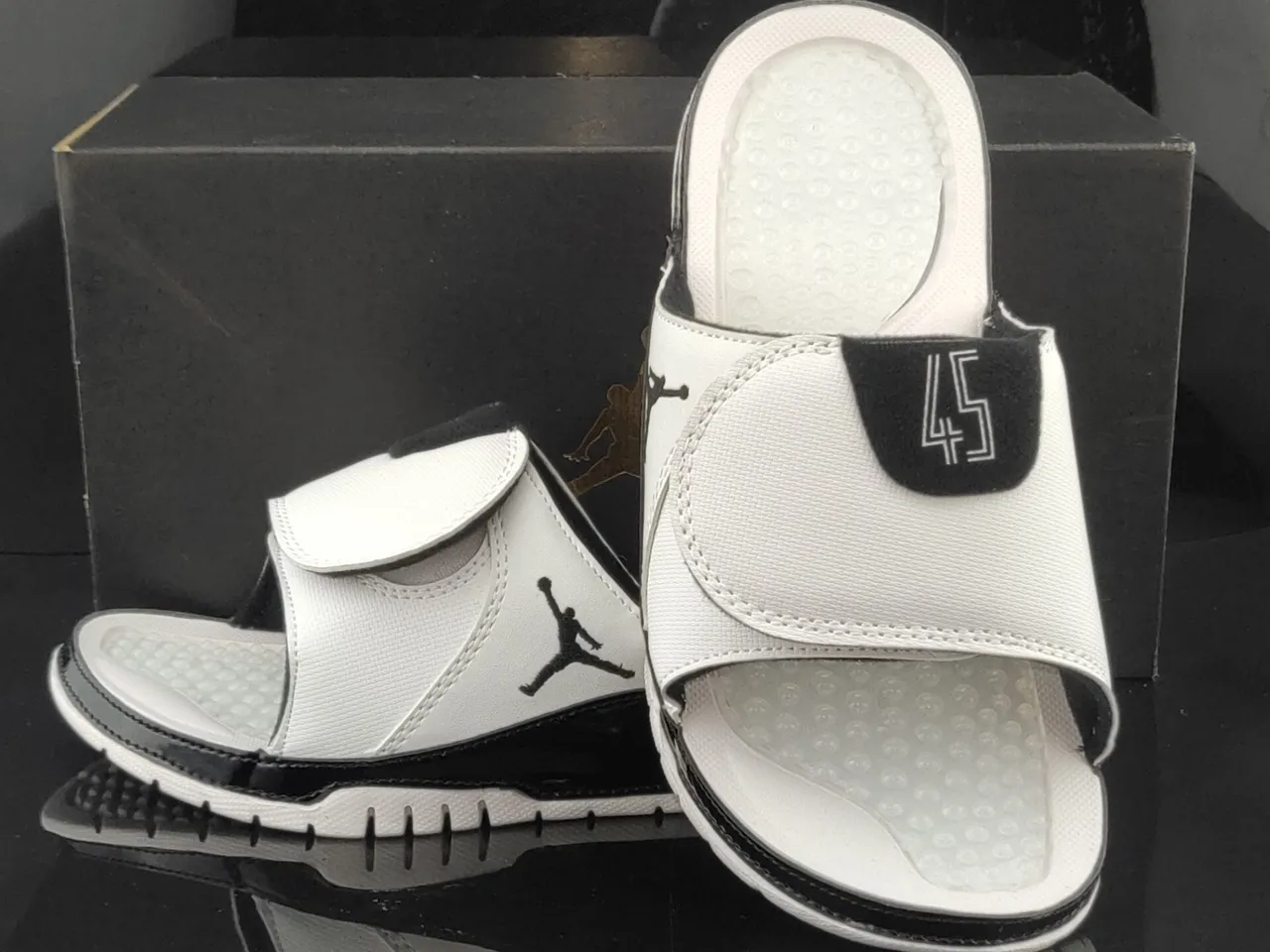 Air Jordan White Black Slide Sandal Textured Footbed Slippers 4