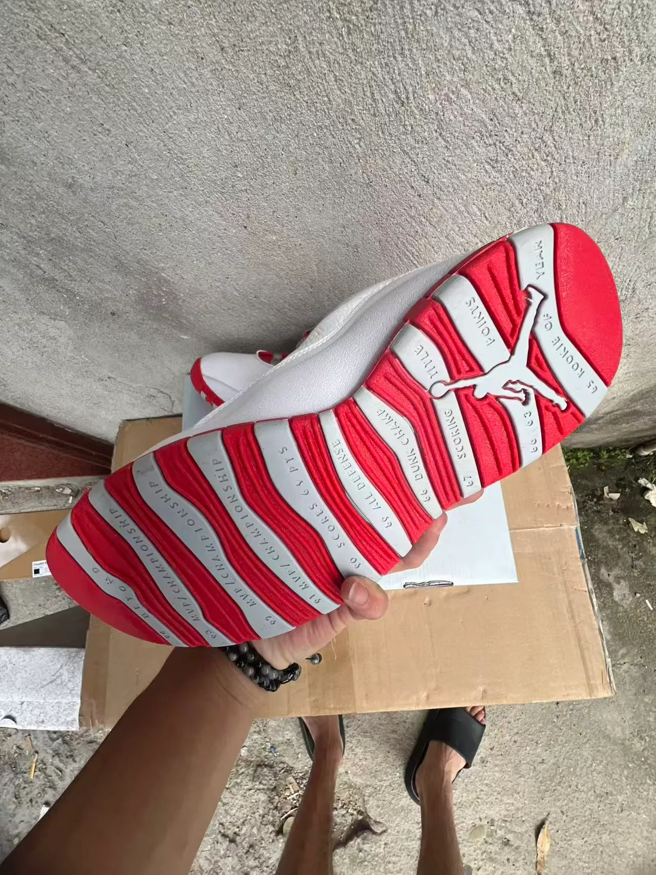 Air Jordan White Red High-Top Leather Upper Basketball Shoes 6