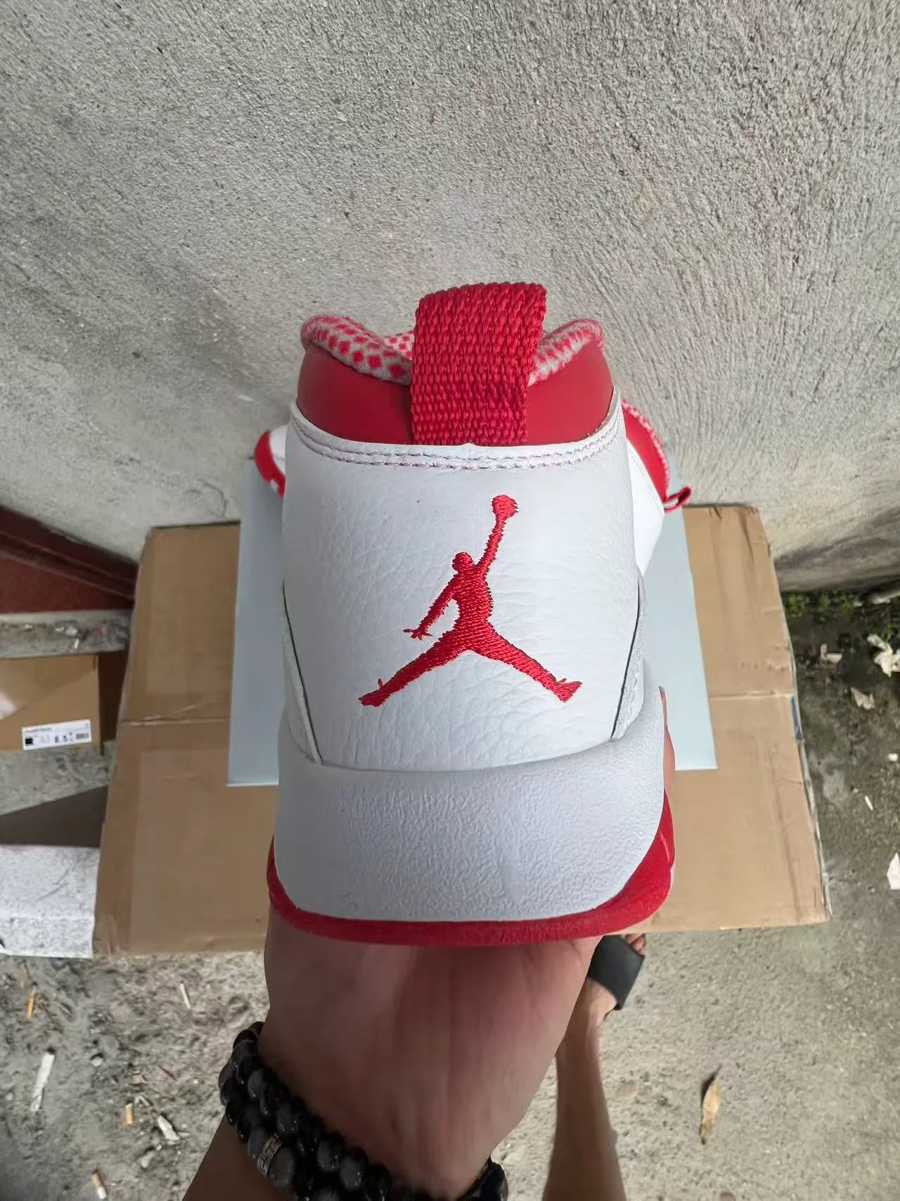 Air Jordan White Red High-Top Leather Upper Basketball Shoes 8