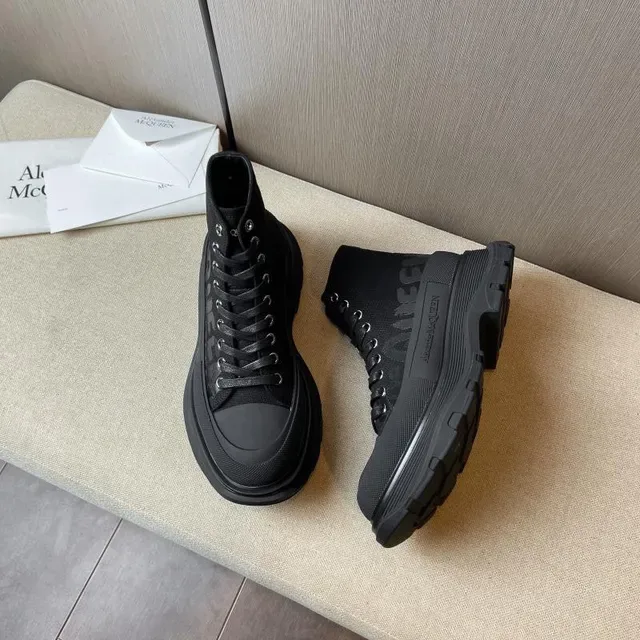 Alexander McQueen Black High-Top Platform Sole Martin Boots 4