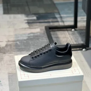 Alexander McQueen Oversized Sneaker Black Lifestyle Sneakers