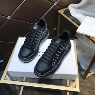 Alexander McQueen Oversized Sneaker Black White Sole Matte Leather Upper Lifestyle Sneakers