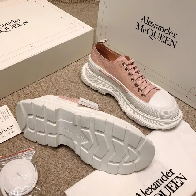 Alexander McQueen Zapatillas Lifestyle Oversized Toile Rose Poudré 2