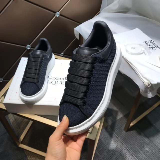 Alexander McQueen Oversized Sneaker Navy Textured Upper White Sole Lifestyle Sneakers 3