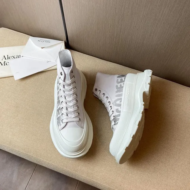 Alexander McQueen Oversized Sneaker Off-White Canvas High-Top Chunky Sneakers 2
