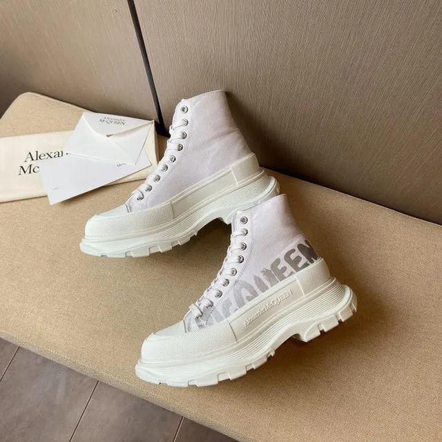Alexander McQueen Oversized Sneaker Off-White Canvas High-Top Chunky Sneakers 8