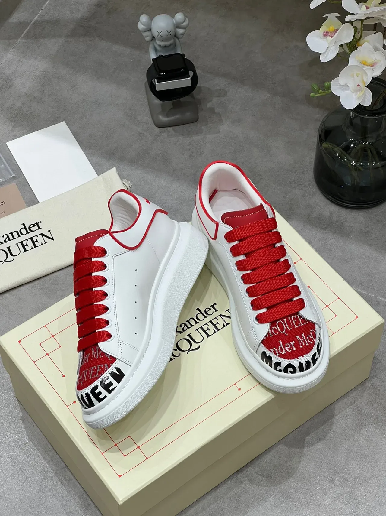 Alexander McQueen Oversized Sneaker White and Red Lifestyle Sneakers 2
