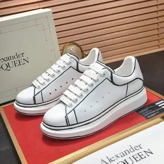 Alexander McQueen Oversized Sneaker White Black Leather Outline Stitching Lifestyle Sneakers