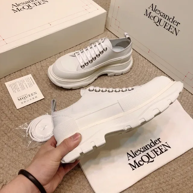 Alexander McQueen Oversized Sneaker White Chunky Sneakers 8