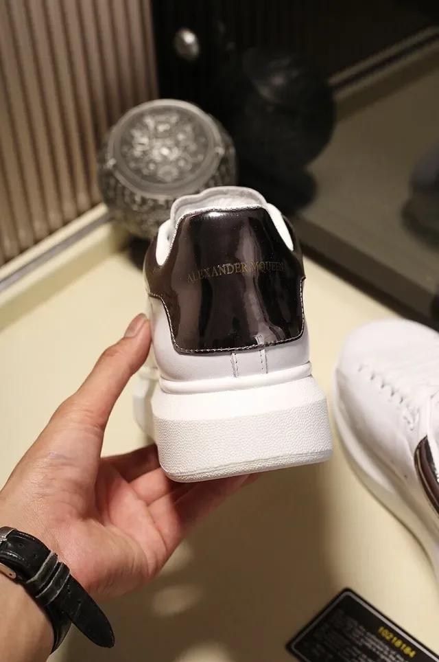Alexander McQueen Oversized Sneaker White Gold Leather Platform Sole Lifestyle Sneakers 2