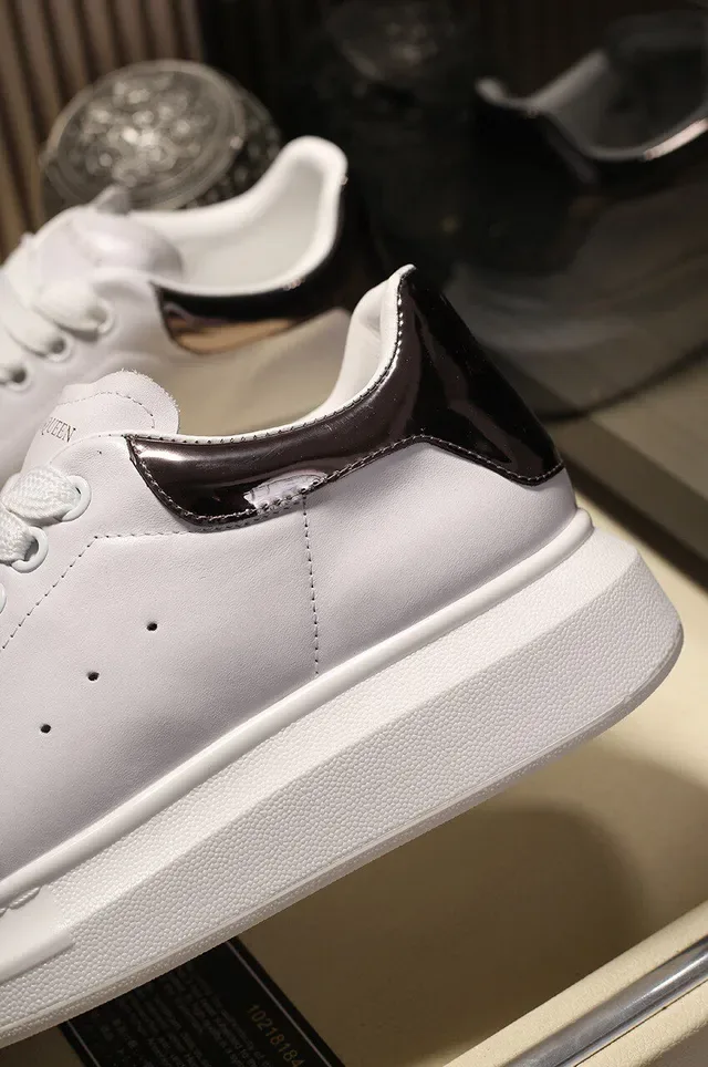 Alexander McQueen Oversized Sneaker White Gold Leather Platform Sole Lifestyle Sneakers 4