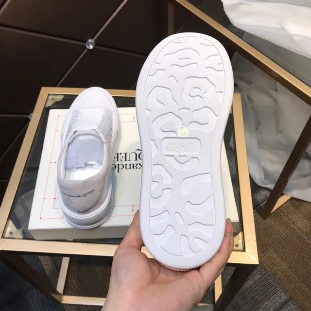 Alexander McQueen Oversized Sneaker White Lifestyle Sneakers 3