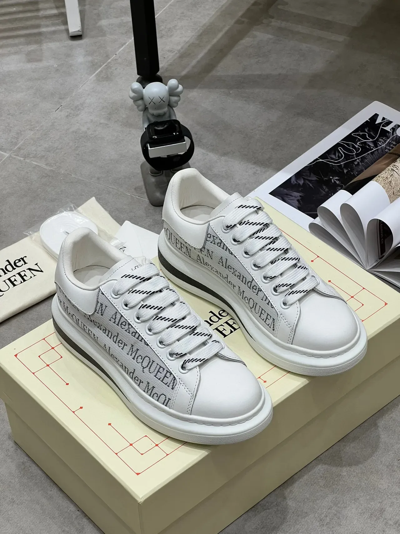 Alexander McQueen Oversized Sneaker White Logo-Print Lifestyle Sneakers 3