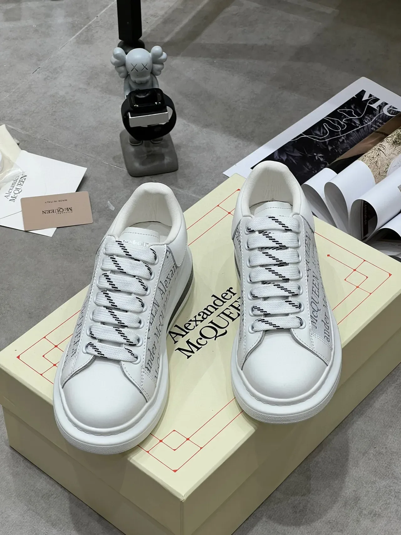 Alexander McQueen Oversized Sneaker White Logo-Print Lifestyle Sneakers 9