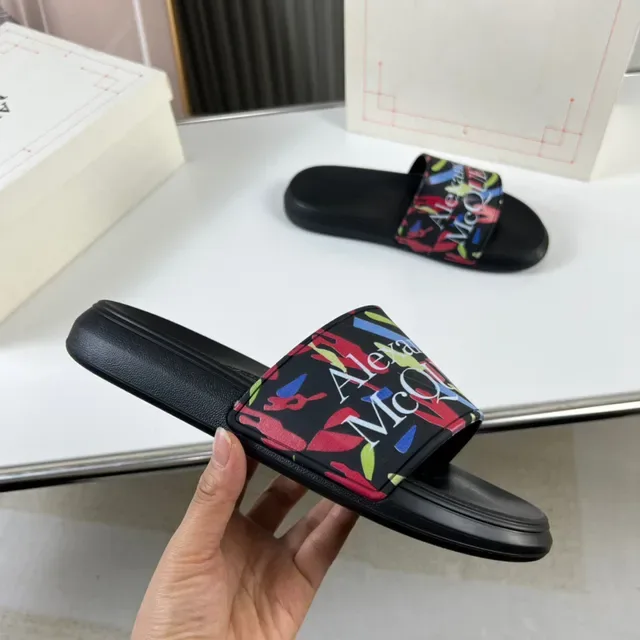 Alexander McQueen Printed Strap Slide Slippers 4
