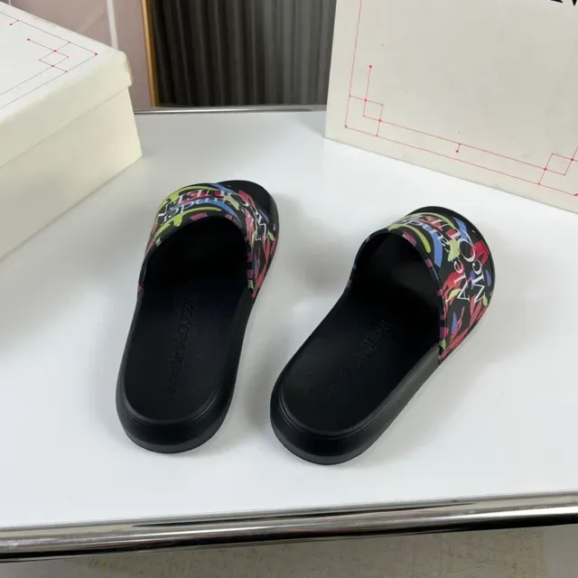 Alexander McQueen Printed Strap Slide Slippers 5