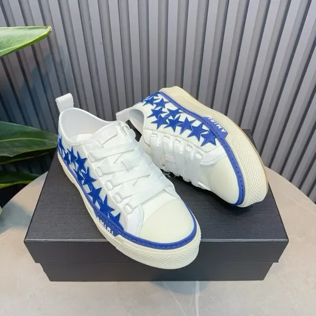 Amiri MA Court Sneakers Lifestyle Blancs et Bleus à Étoile Brodée 9