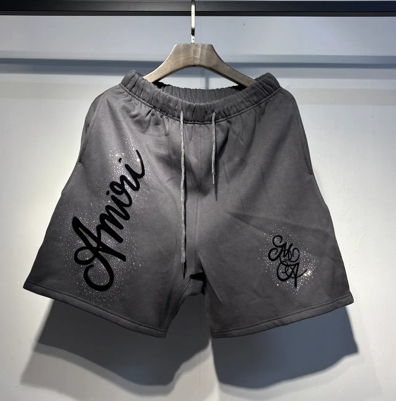 Amiri Script Logo Gradient Dot Shorts 4