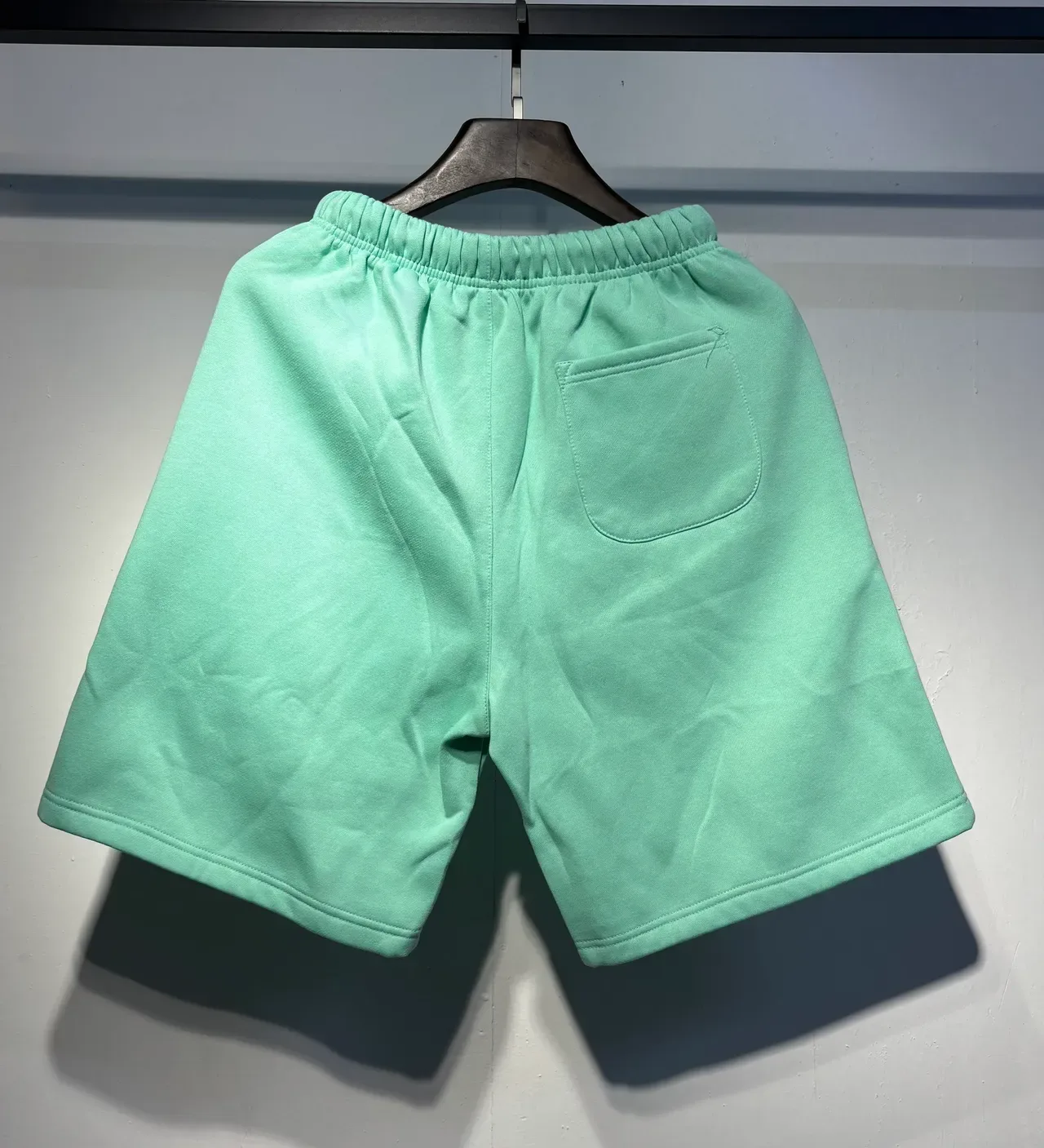 Amiri Script Logo Gradient Dot Shorts 8