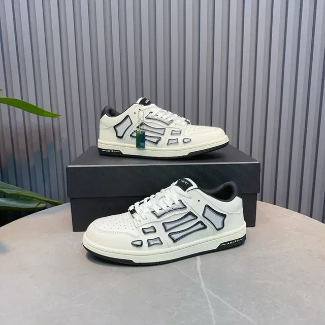Amiri Skel Top Low Off-White et Noir Chaussures Lifestyle 6