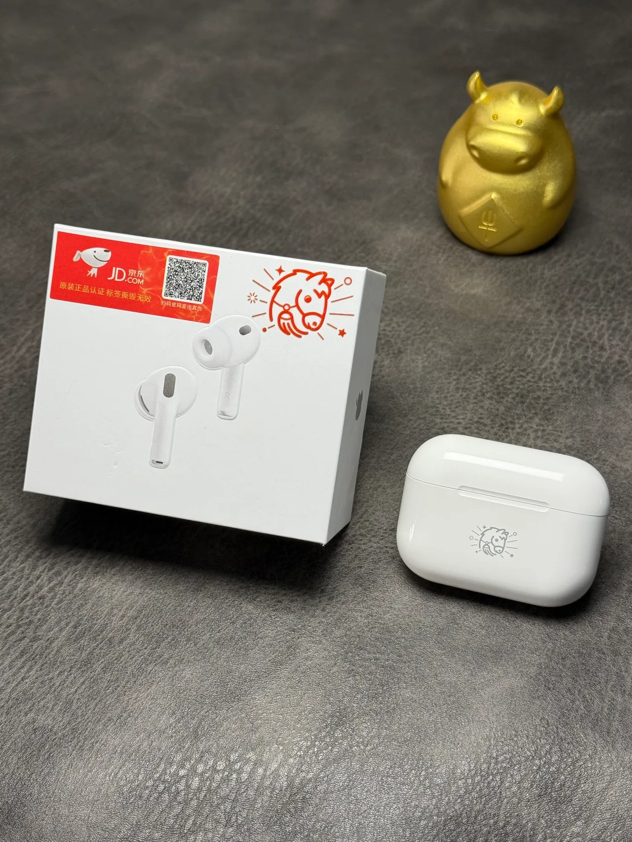 Apple AirPods Pro 3 White TWS Earbuds 4