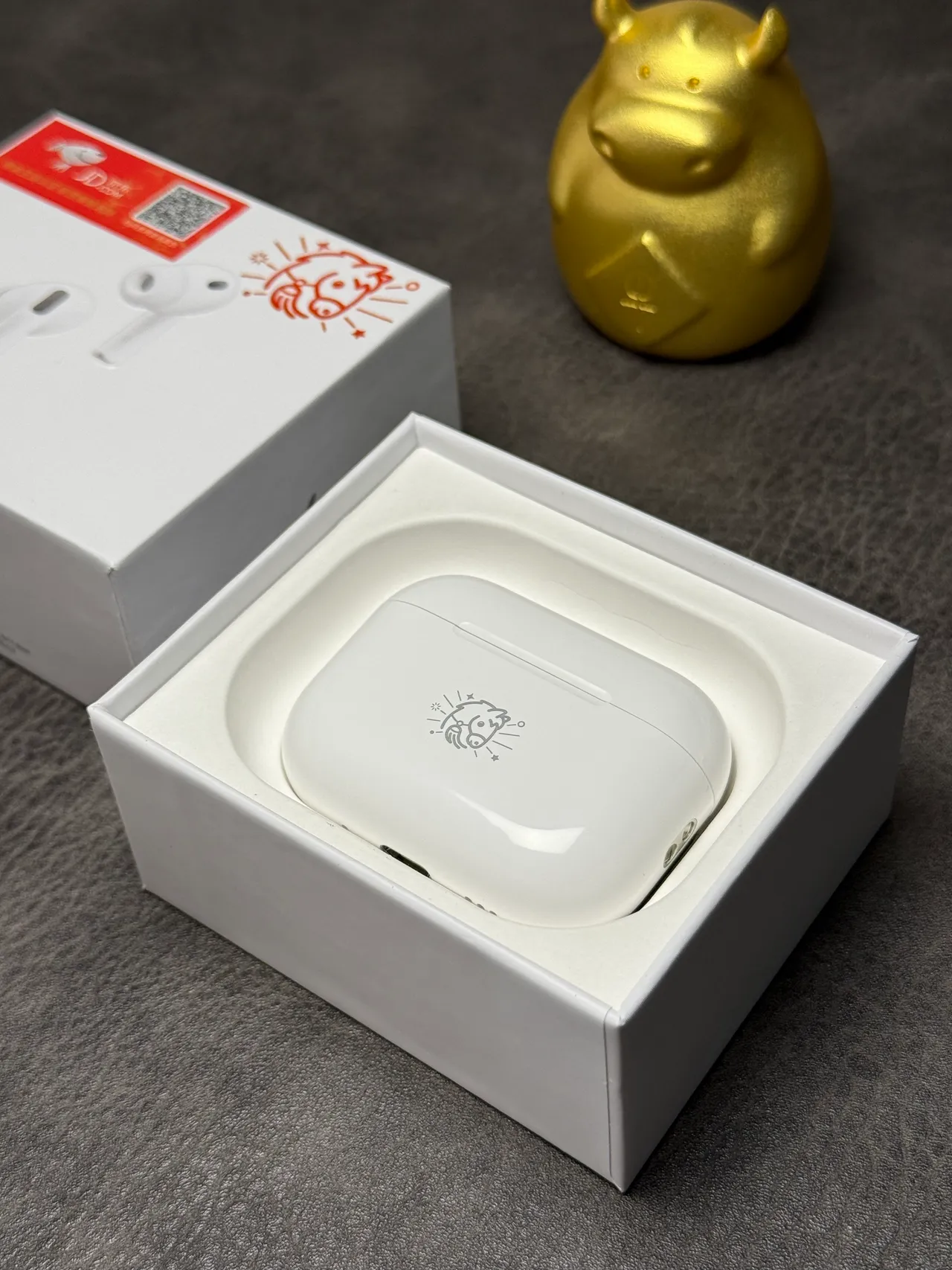 Apple AirPods Pro 3 White TWS Earbuds 6