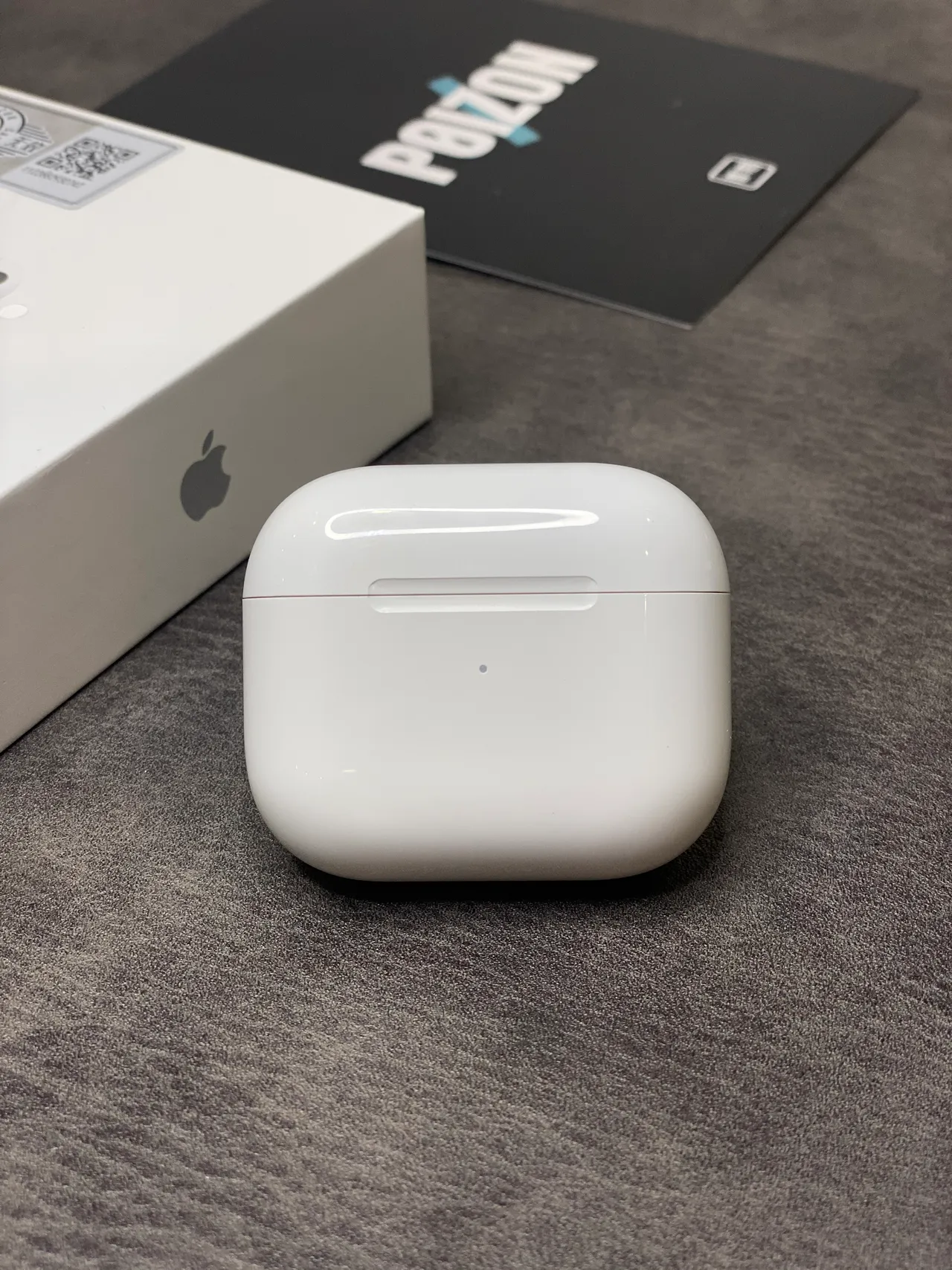 Apple AirPods Third Generation White TWS Earbuds 11