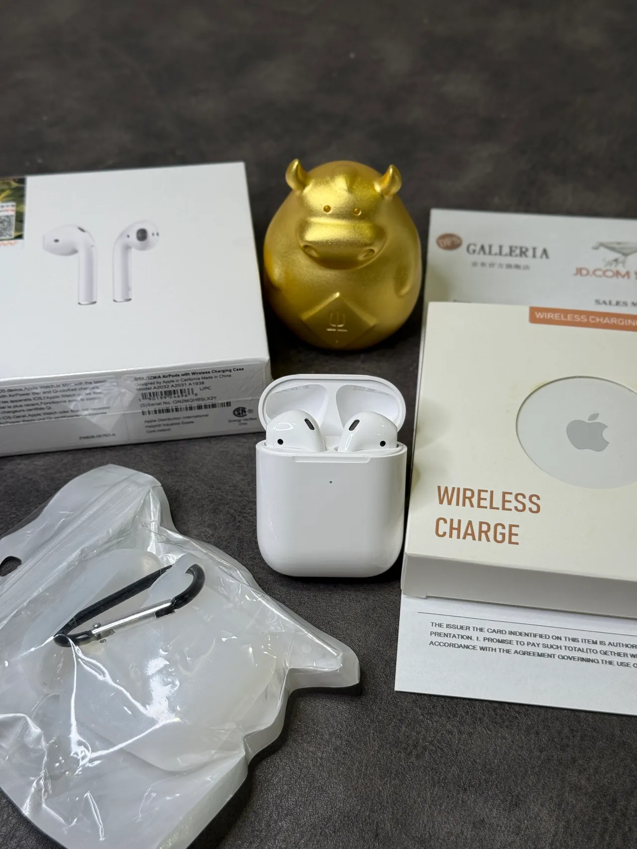 Apple AirPods White Stem-Style Open-Fit TWS Earbuds 6