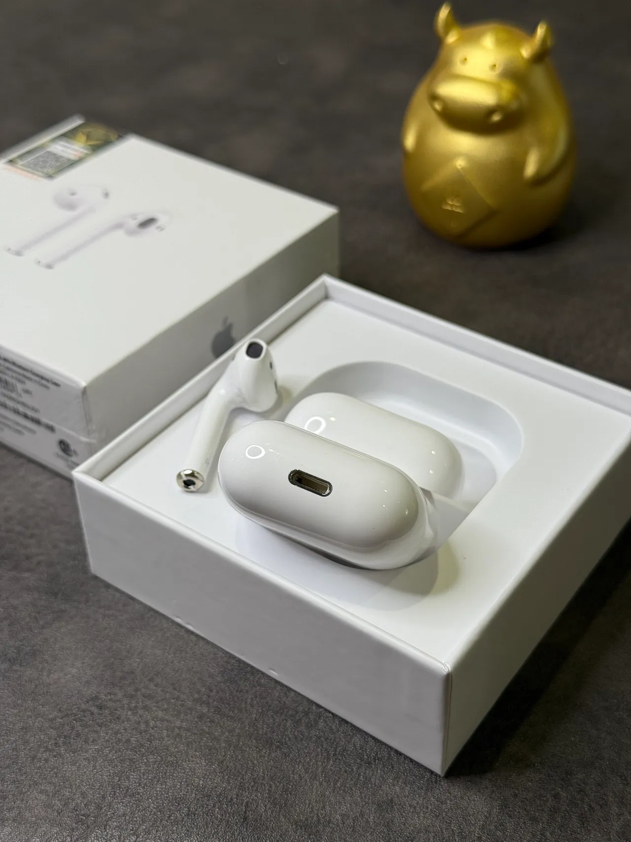 Apple AirPods White Stem-Style Open-Fit TWS Earbuds 9