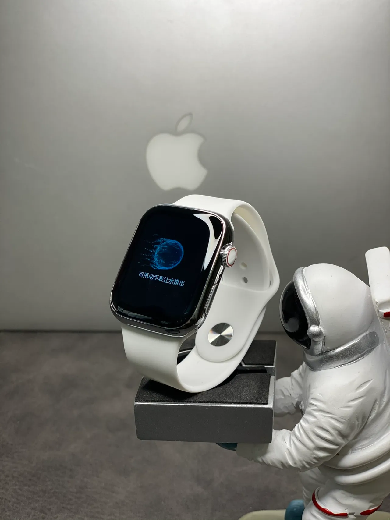 Apple Watch White Silver Flat-Edged Stainless Steel Case Sport Band Sports Watch 8