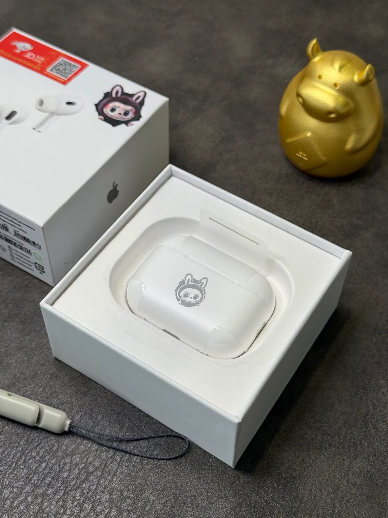 Apple White Gray Stem-Style Open-Fit TWS Earbuds 2