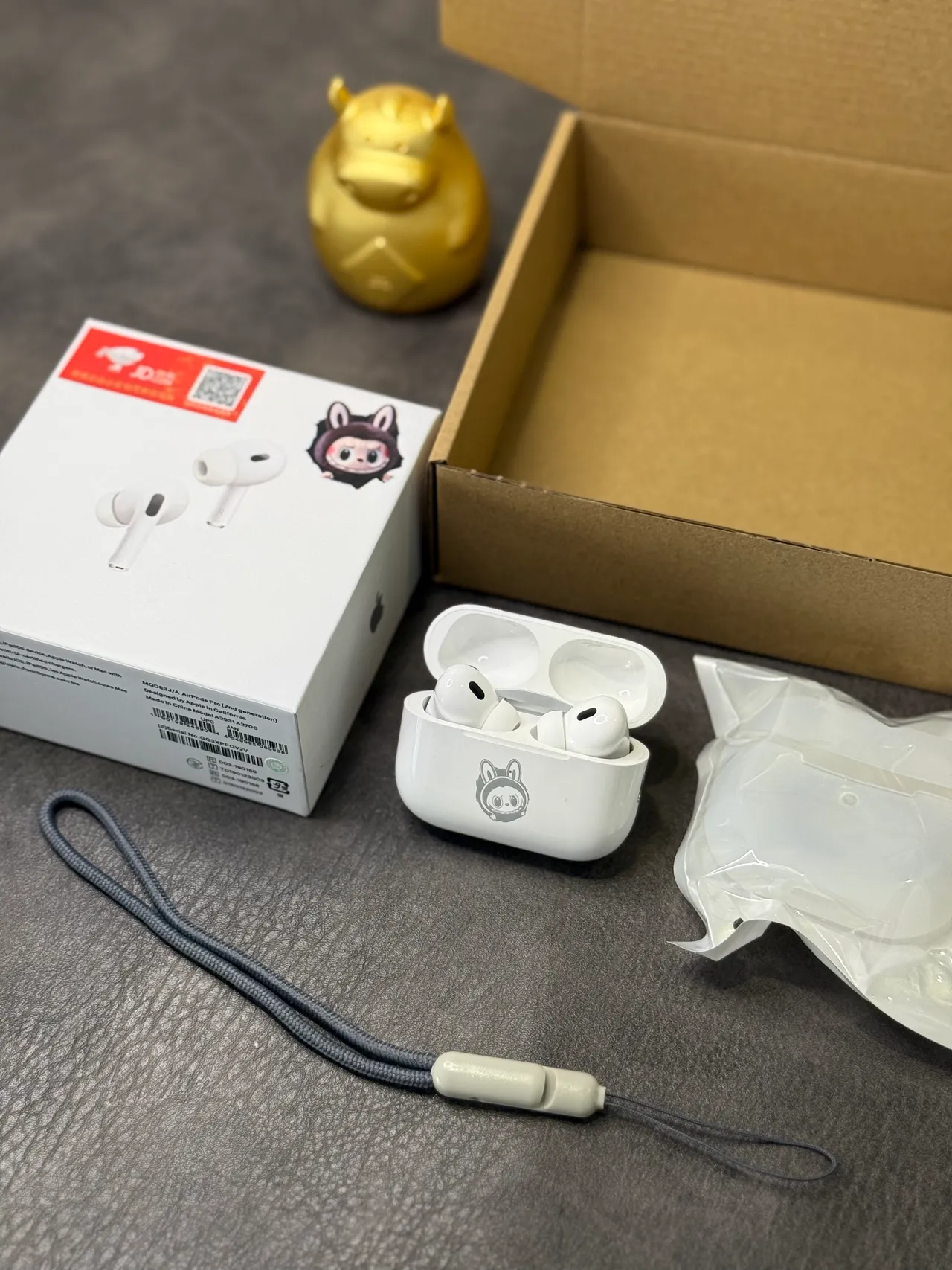 Apple White Gray Stem-Style Open-Fit TWS Earbuds 5