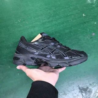 ASICS Black Gray Mesh Upper Synthetic Cage Overlay Running Shoes