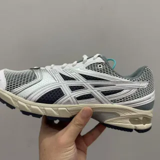 ASICS Gel-Kayano حذاء جري أبيض فضي بحري